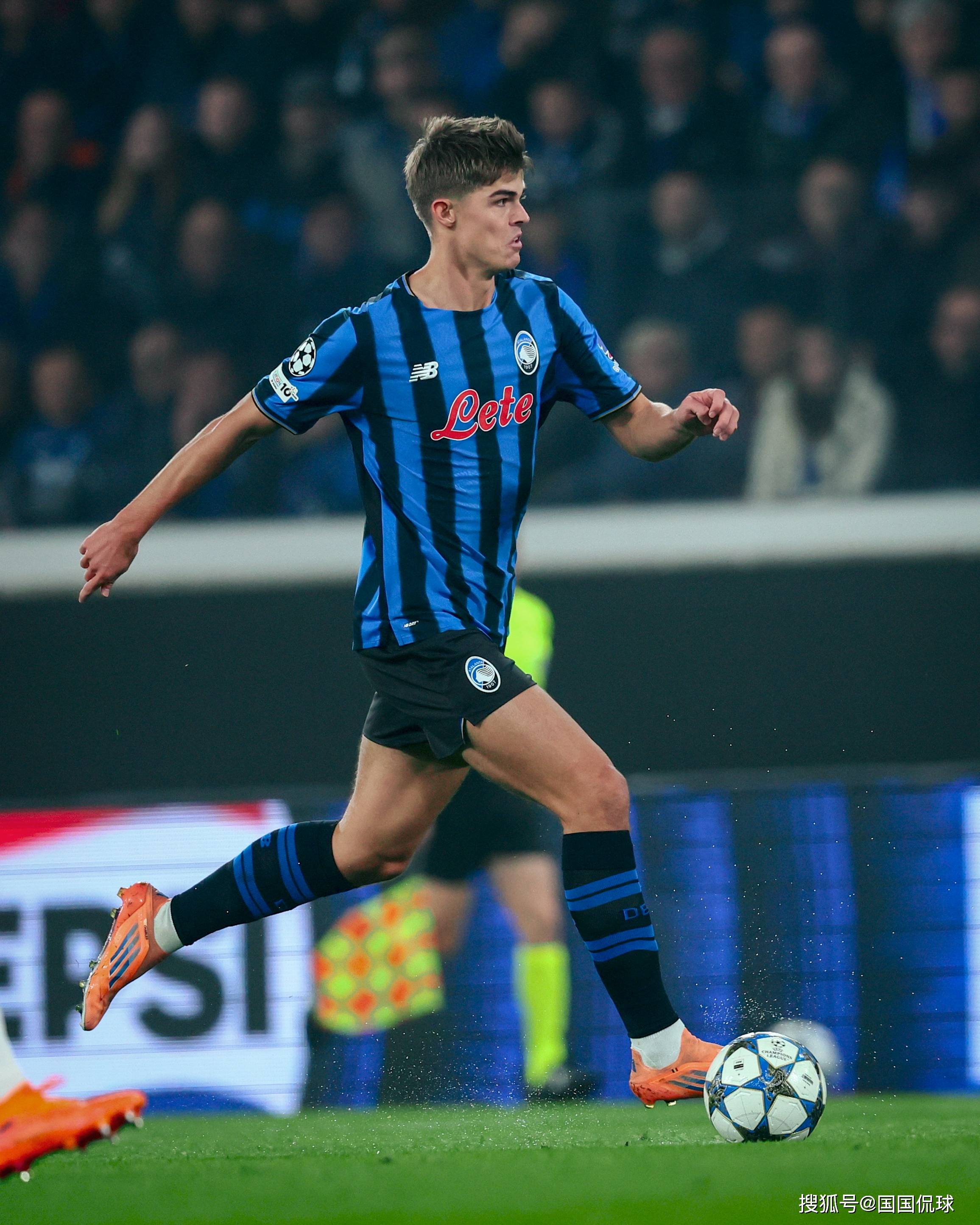  罗马民法大全的组成和地位 